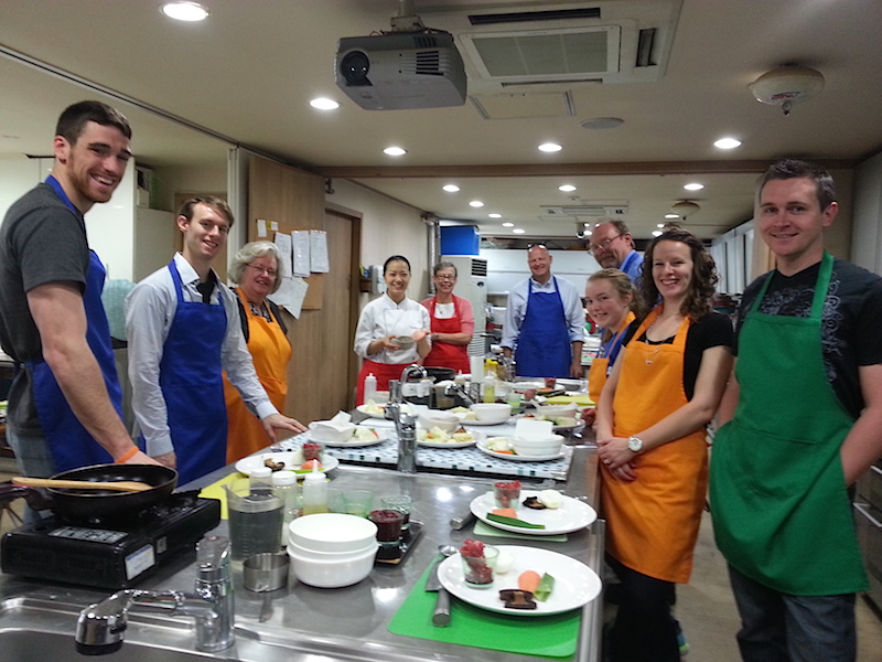 Chef Lee with students