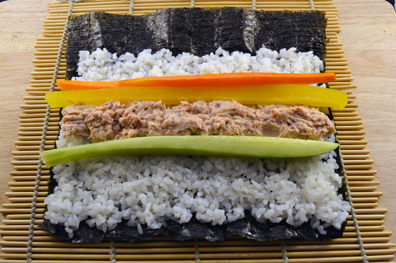 kimbap tuna with vegetables