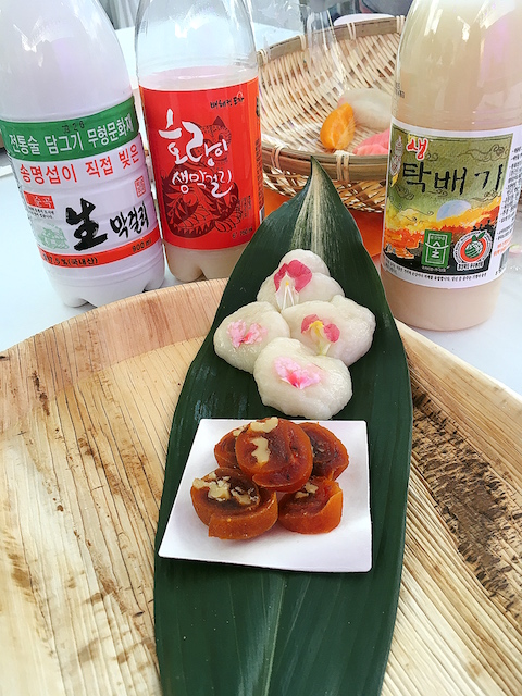 world hansik festival makgeolli and sweets