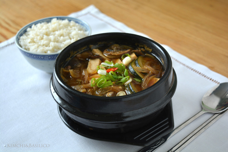 dwenjang jjigae and rice